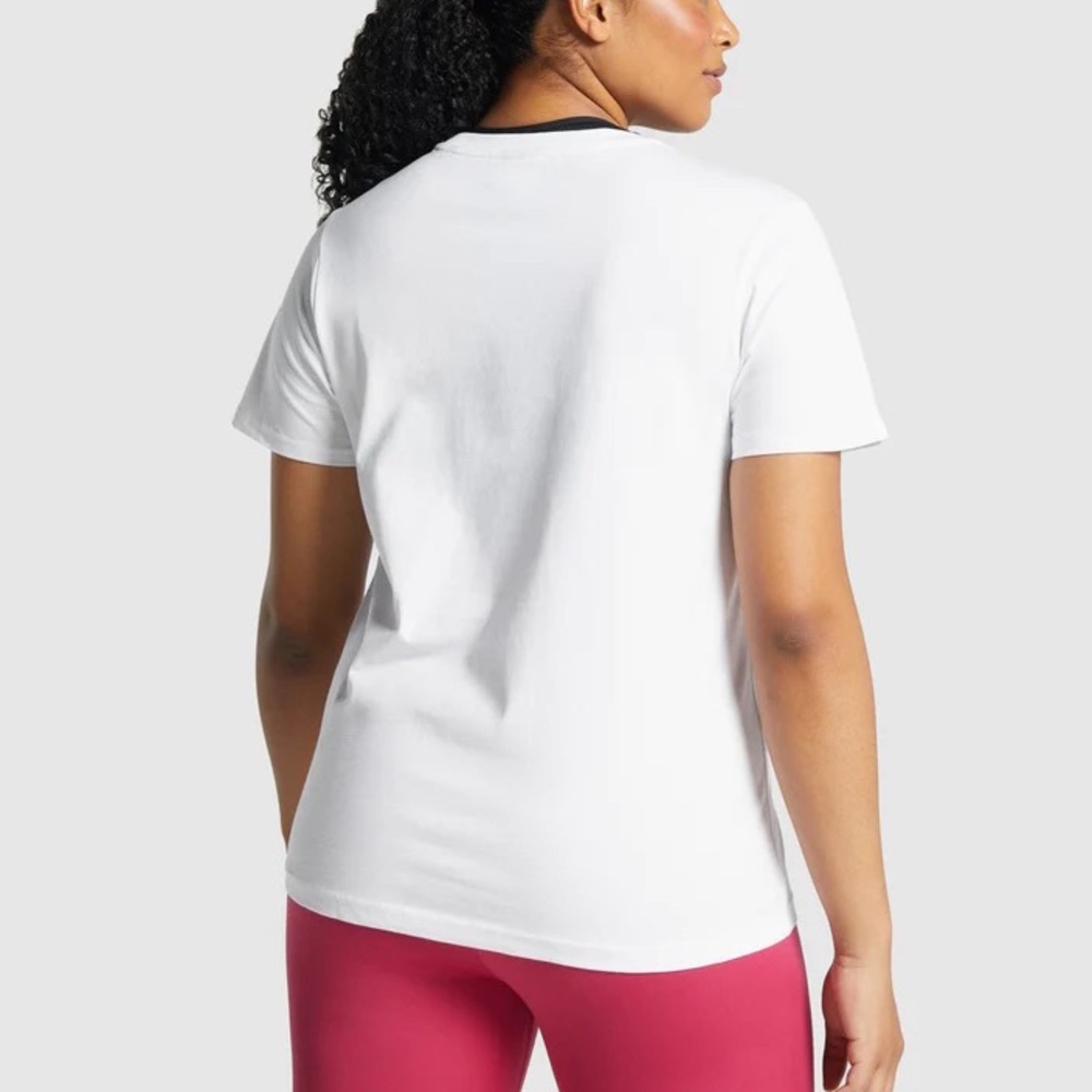 Gymshark basic white tee - Picture 2 of 2